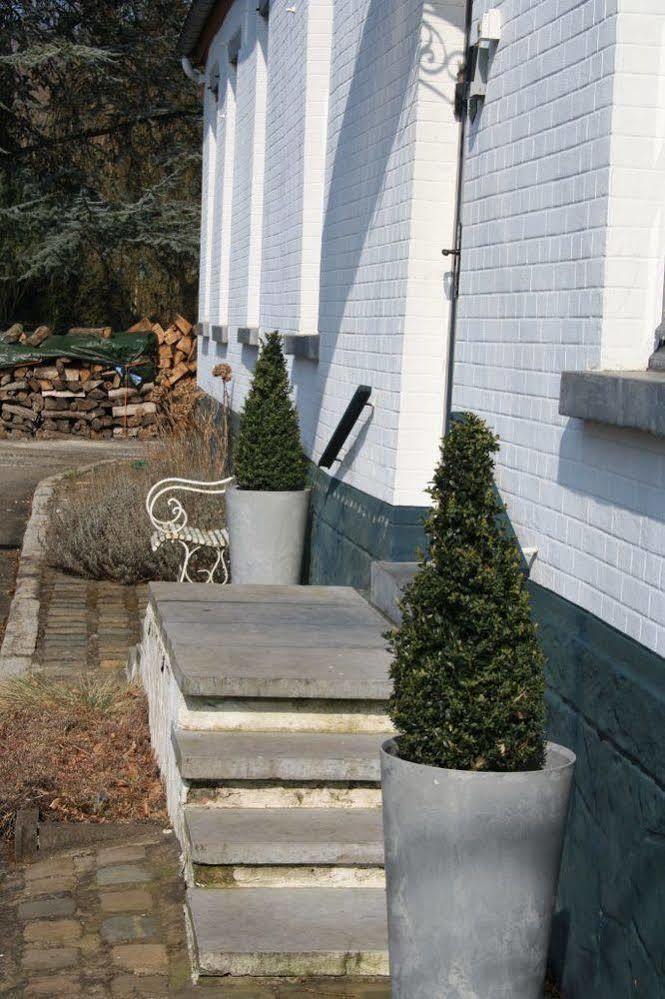 Au Petit Dragon Bed & Breakfast Mons Bagian luar foto